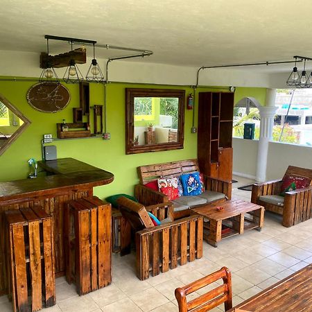 Hostel Eco Punta Cana Kültér fotó